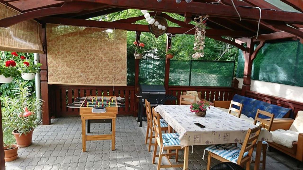 Liliana Vendeghaz Apartment Balatonfuzfo Ngoại thất bức ảnh