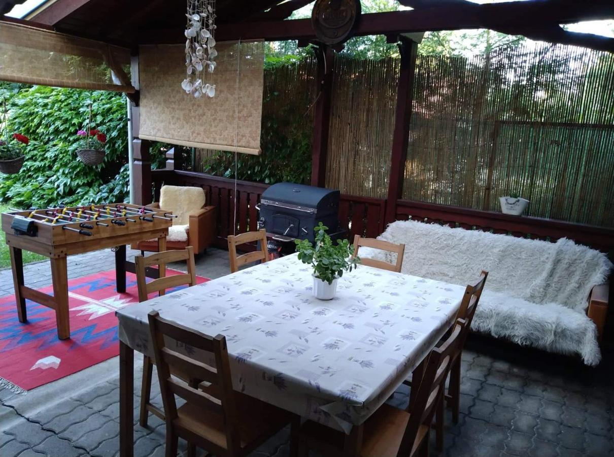 Liliana Vendeghaz Apartment Balatonfuzfo Ngoại thất bức ảnh