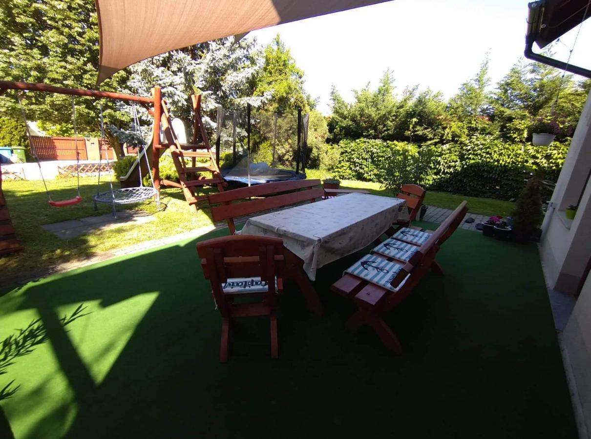Liliana Vendeghaz Apartment Balatonfuzfo Ngoại thất bức ảnh