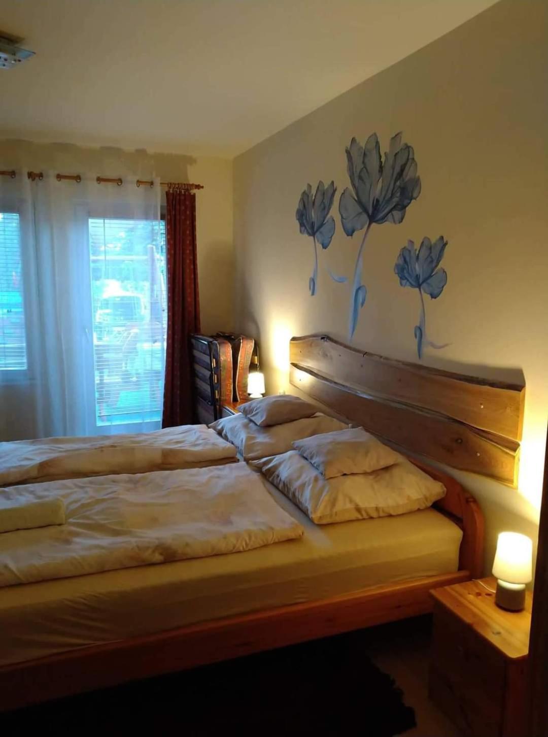 Liliana Vendeghaz Apartment Balatonfuzfo Phòng bức ảnh