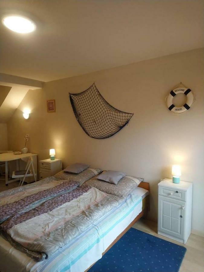 Liliana Vendeghaz Apartment Balatonfuzfo Ngoại thất bức ảnh
