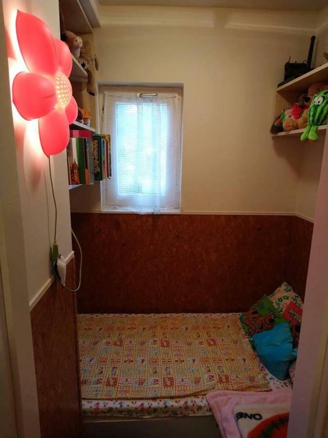 Liliana Vendeghaz Apartment Balatonfuzfo Ngoại thất bức ảnh