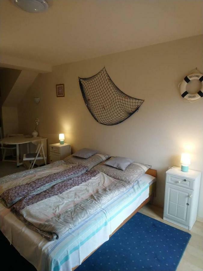 Liliana Vendeghaz Apartment Balatonfuzfo Ngoại thất bức ảnh